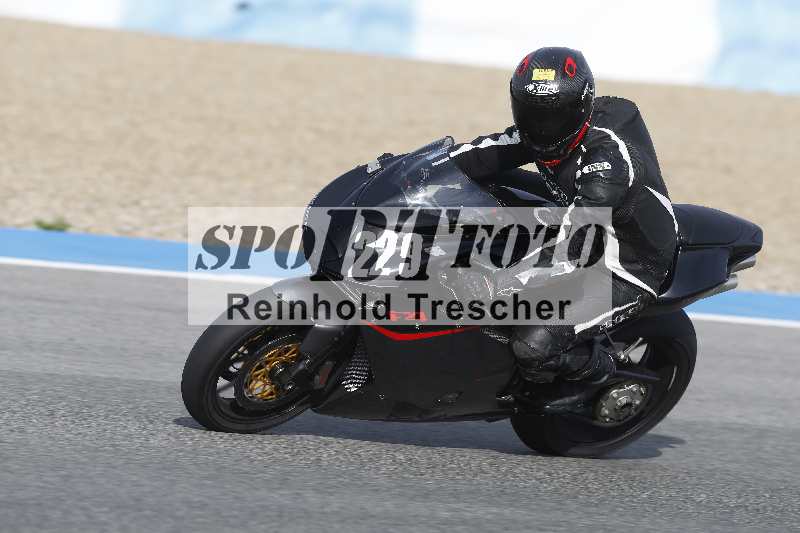 /Archiv-2024/01 26.-28.01.2024 Moto Center Thun Jerez/Gruppe gruen-green/229